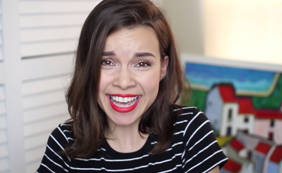 Ingrid-Nilsen-Comes-Out-Gay